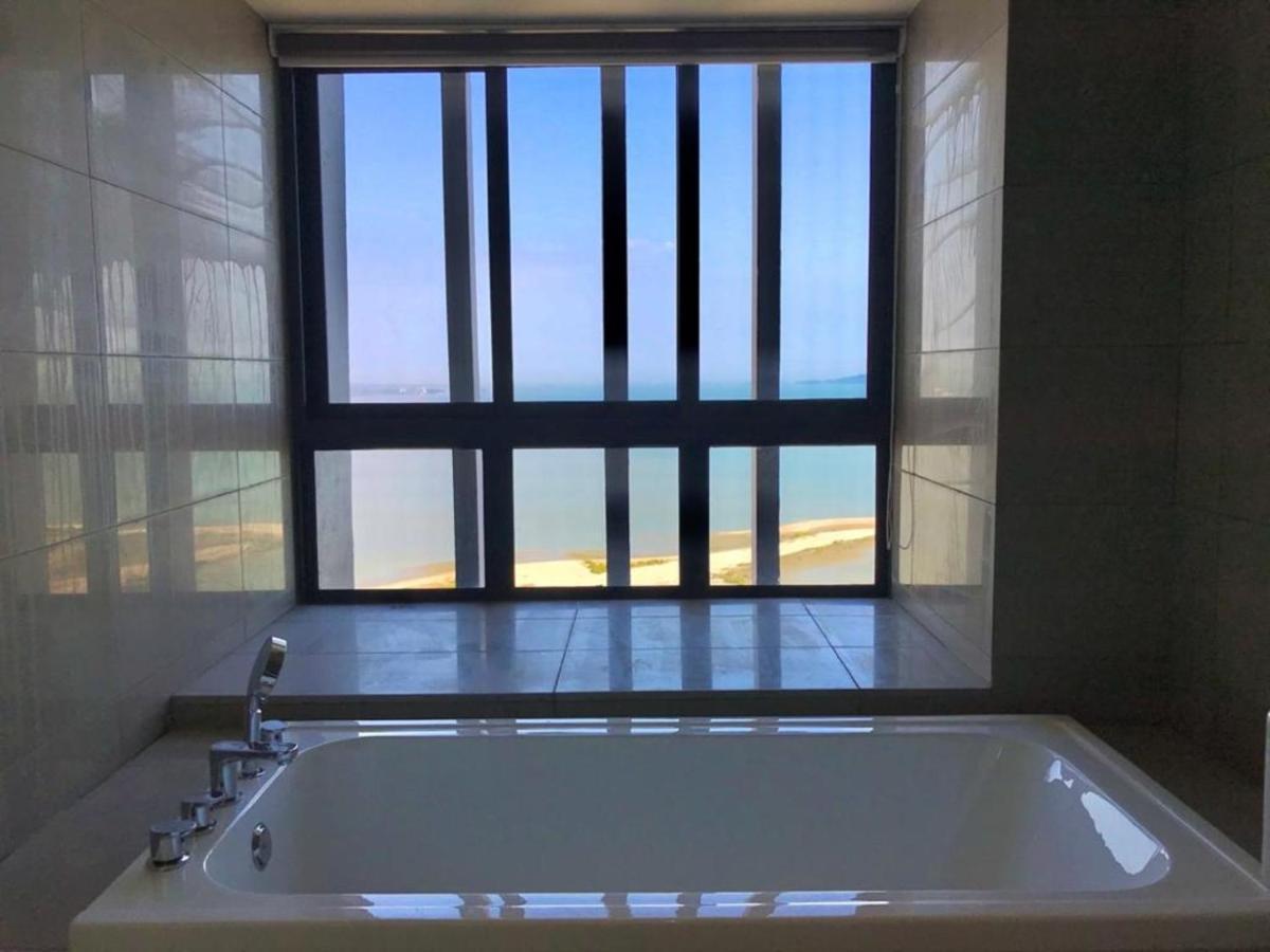 Imperio,Res - Modern -- Luxury -- Seaview Daire Malakka Dış mekan fotoğraf